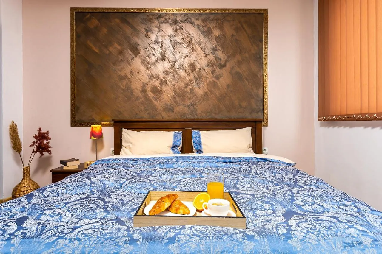The Walnut 2Bd Apartment Plowdiw