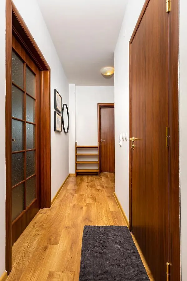 The Walnut 2Bd Apartment Plowdiw